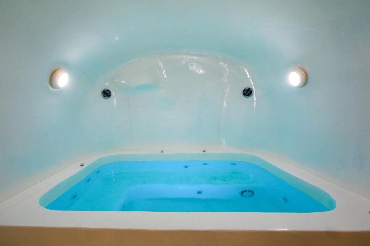 Santorini Delux (Adults Only) Villa อิเมโรวิยอน ภายนอก รูปภาพ
